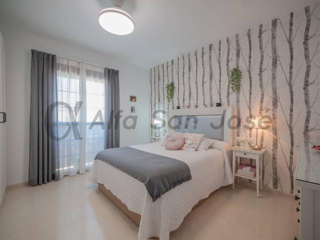 Casa adosada en Venta en Rinconada