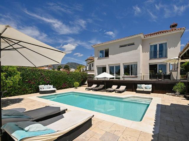 Casa adosada en Venta en Río Real