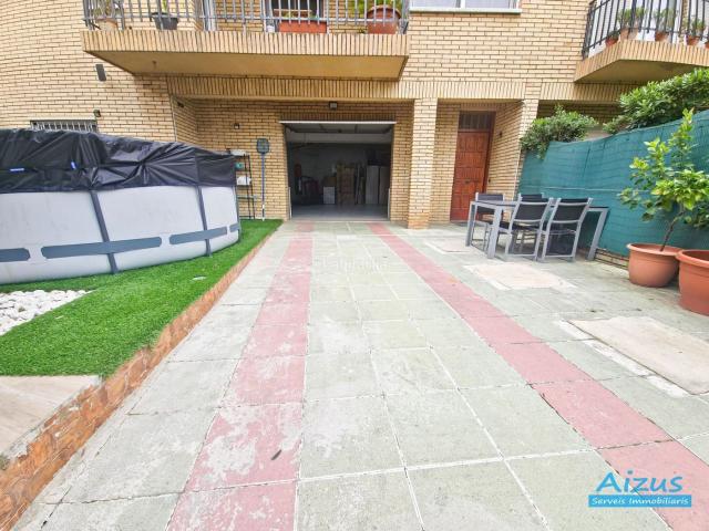 Casa adosada en venta en Ripollet, Can Clos Pinetons. Casa Adosada en Casco Antiguo de Ripollet. Casas adosadas.
