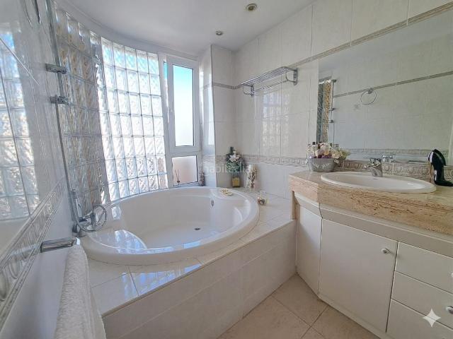 Casa adosada en venta en Rubí, Zona Nord. Casas adosadas.
