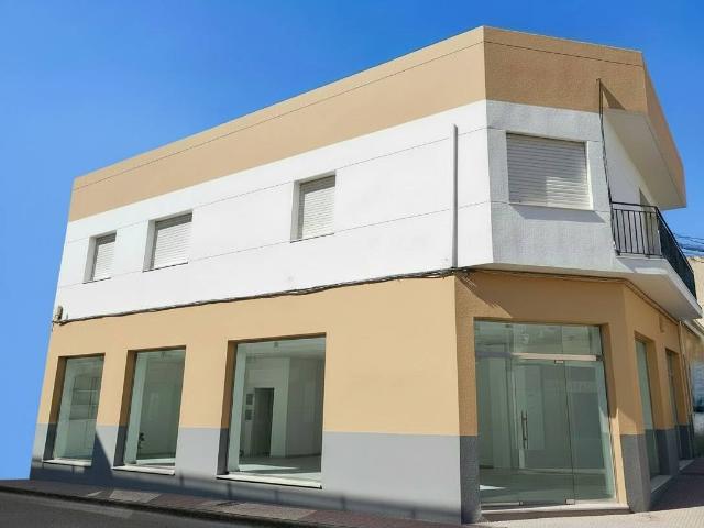 Casa adosada en Venta en Totana