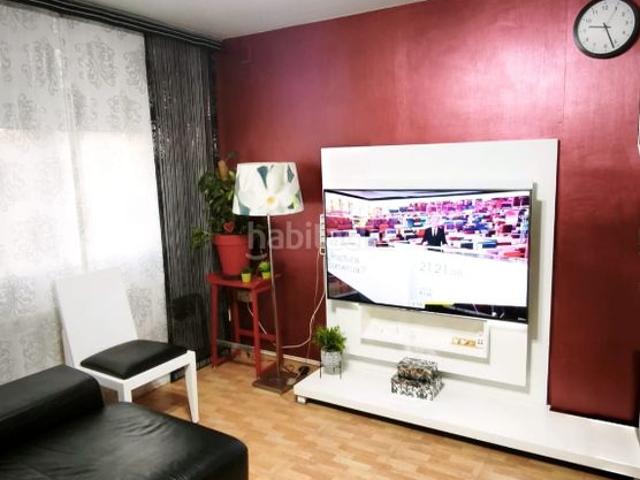 Casa adosada en venta en Tobarra. ESTUPENDA VIVIENDA ADOSADA DE VPO EN TOBARRA. Casas adosadas.