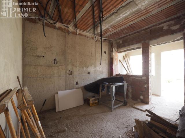 Casa adosada en venta en Tomelloso. Adosado en Tomelloso, Oportunidad Única por 68,000. Casas adosadas.