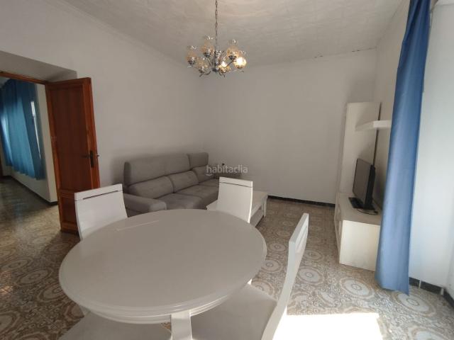 Casa adosada en venta en Tomelloso. Casa en venta en Calle Socuéllamos, Tomelloso. Casas adosadas.
