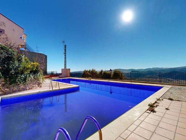 Casa adosada en Venta en Toràs