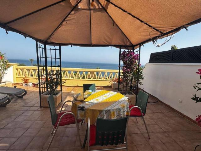 Casa adosada en Venta en Torrox Pueblo