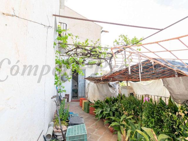 Casa adosada en venta en Torrox, Torrox Pueblo. Spanish townhouse in the centre of Torrox pueblo. Casas adosadas.