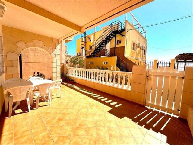 Casa adosada en venta en Torrevieja, Zona los Frutales. Adosado en venta en Las Calas Los Frutales, 3 dormitorios. Casas adosadas.