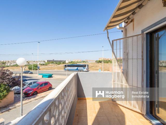 Casa adosada en venta en Torrevieja, Aguas Nuevas. Casas adosadas.