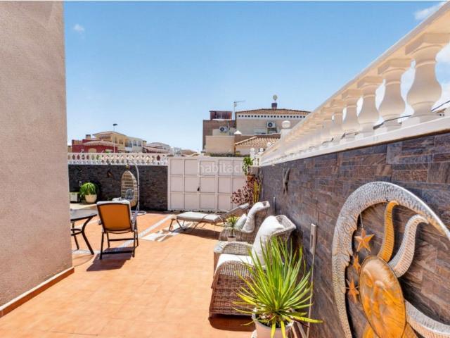 Casa adosada en venta en Torrevieja, Aguas Nuevas. Vivienda adosada 3 habitaciones Venta Torrevieja. Casas adosadas.