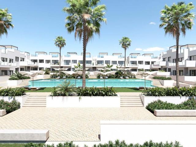 Casa adosada en venta en Torrevieja, Los Balcones Los Altos. Casas adosadas.