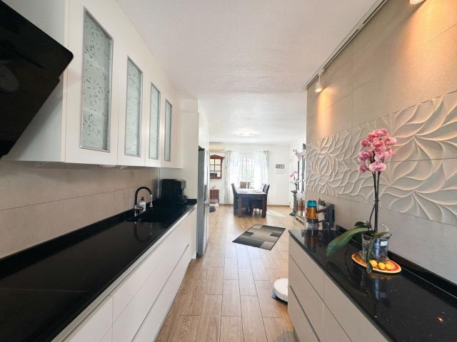 Casa adosada en venta en Torrevieja, Los Balcones Los Altos. Casas adosadas.
