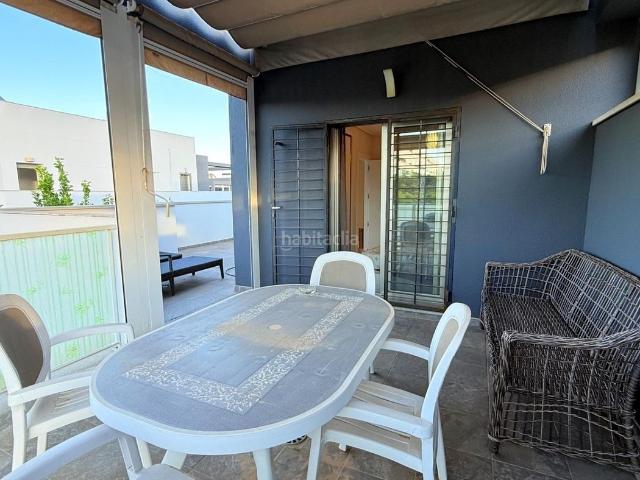 Casa adosada en venta en Torrevieja, Los Balcones Los Altos. Exclusivo adosado en Aguas Nuevas Torrevieja con piscina comunitaria a solo minutos del mar. Casas adosadas.