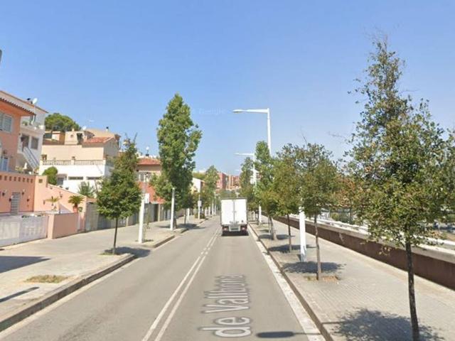 Casa adosada en Venta en Torre Baró