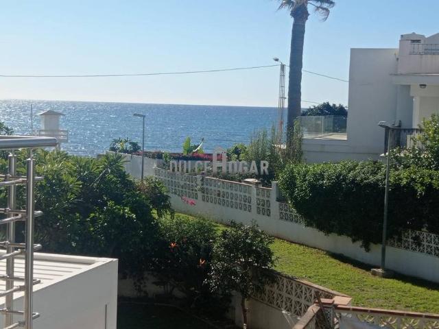 Casa adosada en Venta en Torre de Benagalbón