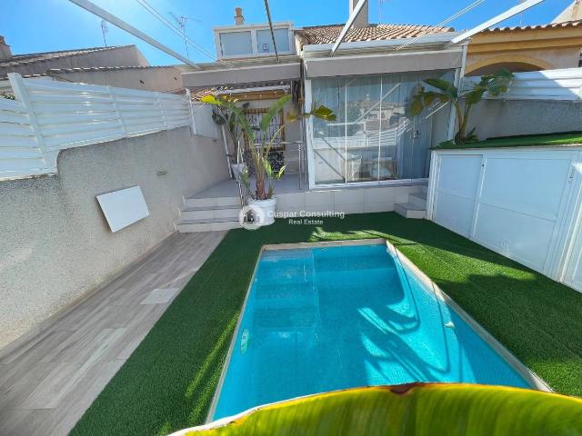 Casa adosada en Venta en Torre de la Horadada
