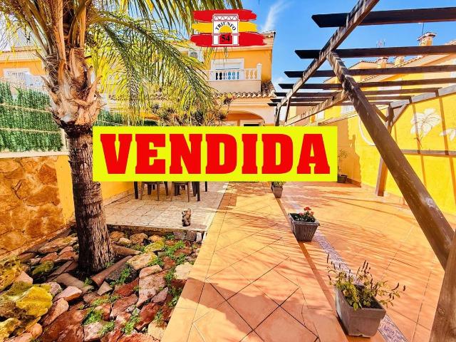 Casa adosada en Venta en Torre de la Horadada