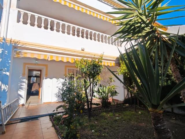 Casa adosada en venta en Torre del Mar, Viña Málaga. Casas adosadas Torre del.