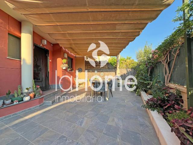 Casa adosada en Venta en Torre en Conill Cumbres de San Antonio