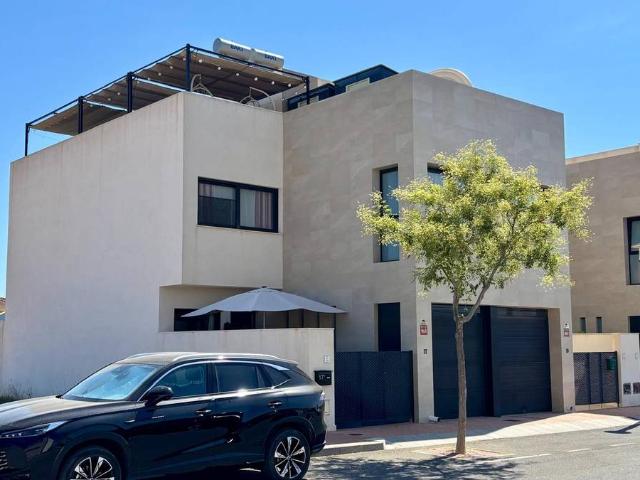 Casa adosada en Venta en Torre Pacheco ciudad