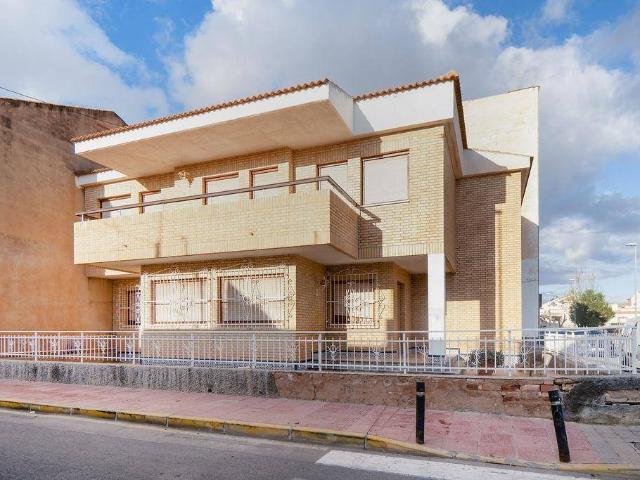 Casa adosada en Venta en Torre Pacheco ciudad