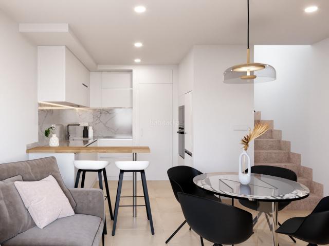 Casa adosada en venta en Torre Pacheco, Mar Menor golf. Adosados de obra nueva con solárium y piscina comunitaria. Casas adosadas Torre.