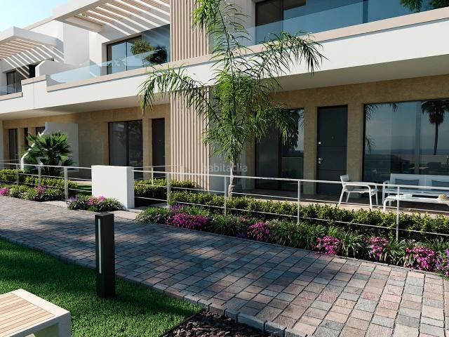 Casa adosada en venta en Torre Pacheco, Mar Menor golf. Casa adosada de 2 dormitorios en venta en TorrePacheco, con piscina. Casas adosadas Torre.