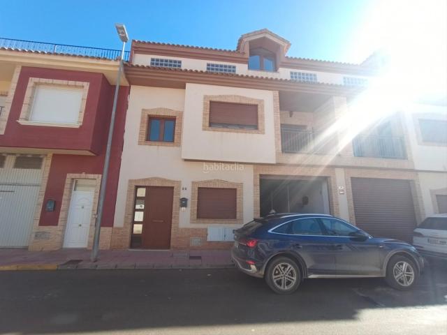 Casa adosada en venta en Torre Pacheco, Roldán. Casas adosadas Torre.