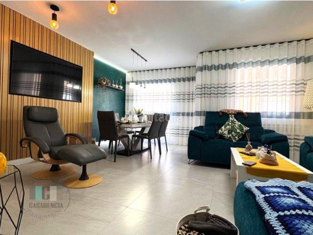 Casa adosada en venta en Torreblanca. CASA ADOSADA EN TORREBLANCA COMPLETAMENTE REFORMADA. Casas adosadas.