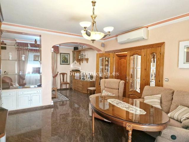 Casa adosada en Venta en Torredelcampo