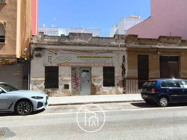 Casa adosada en Venta en Torrefiel