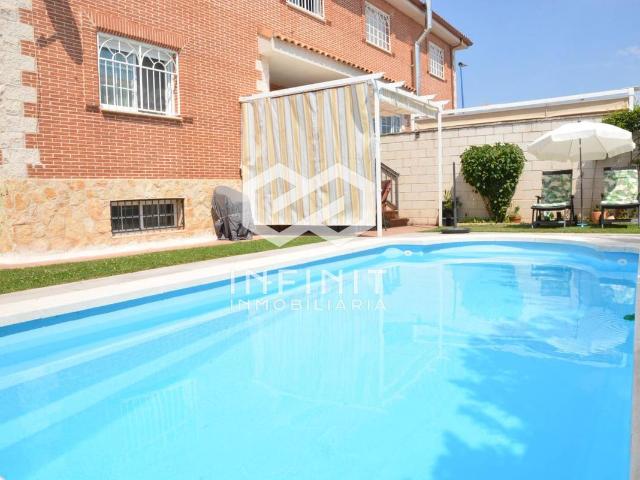 Casa adosada en Venta en Torrejón del Rey