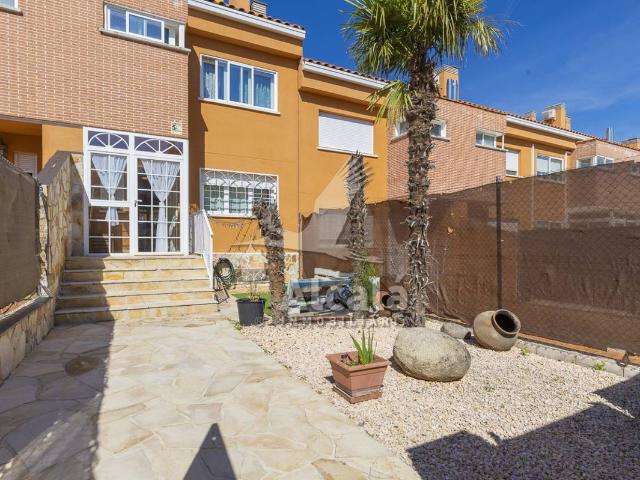 Casa adosada en Venta en Torrejón del Rey