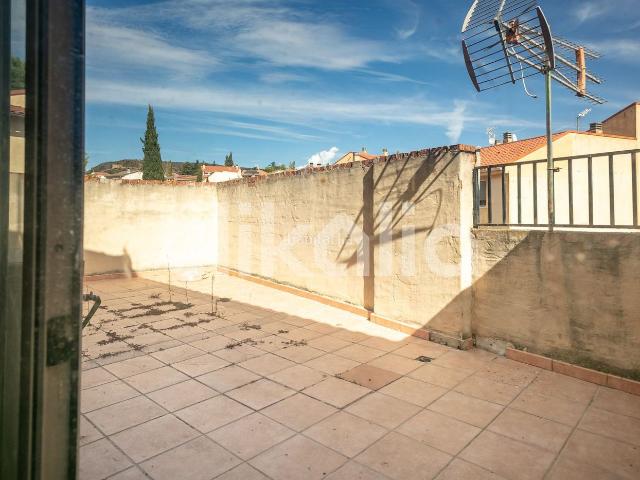 Casa adosada en venta en Torrelaguna. Casas adosadas.