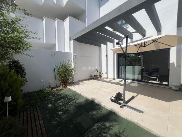 Casa adosada en venta en Torremolinos, Manantiales Estación de Autobuses. Adosado de 2 dormitorios en Torremolinos. Casas adosadas.