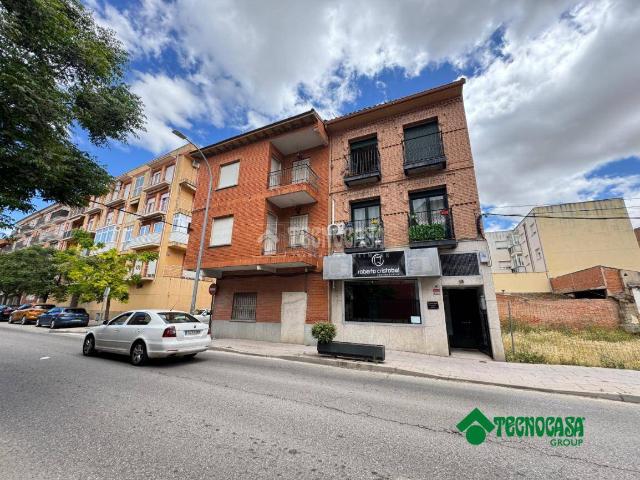 Casa adosada en Venta en Torrijos