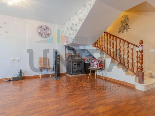 Casa adosada en venta en Talavera la Real. Magnífico adosado totalmente reformado en Talavera. Casas adosadas Talavera la.