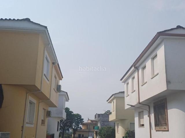 Casa adosada en venta en Talayuela. CASA EN VENTA TALAYUELA. Casas adosadas.