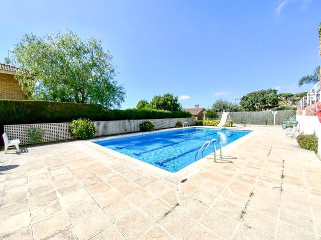 Casa adosada en Venta en Teià