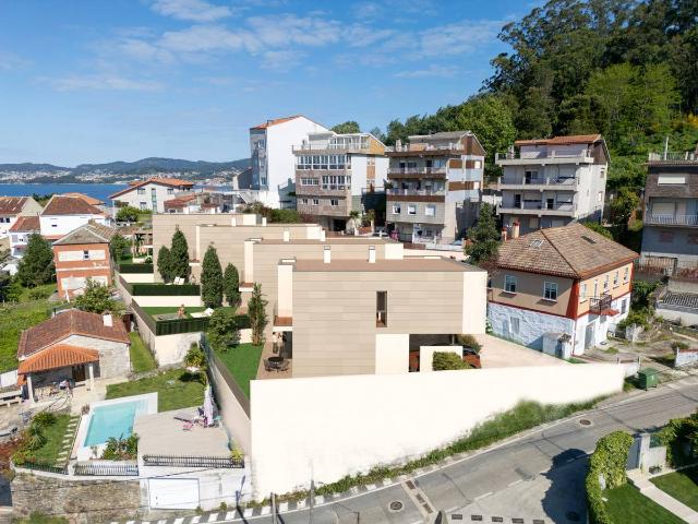 Casa adosada en Venta en Teis
