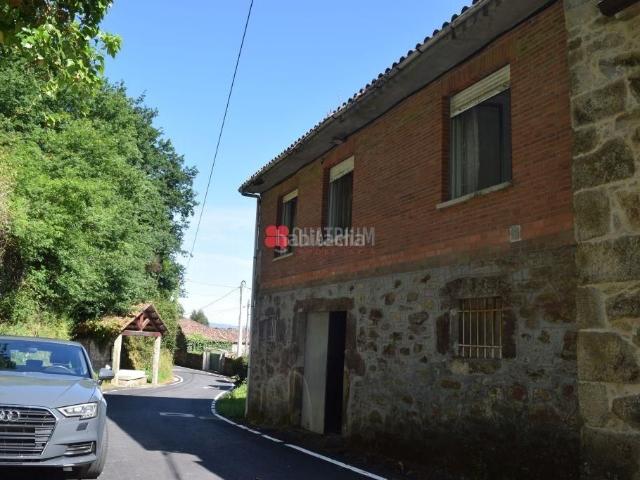 Casa adosada en venta en Teo. Casas adosadas.