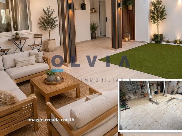 Casa adosada en venta en Terrassa, de 144 m² 4 habitaciones por 239.900
