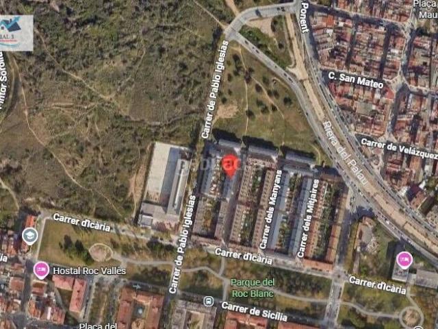 Casa adosada en venta en Terrassa, Roc Blanc. Venta de casa en Terrassa, Barcelona. Casas adosadas.