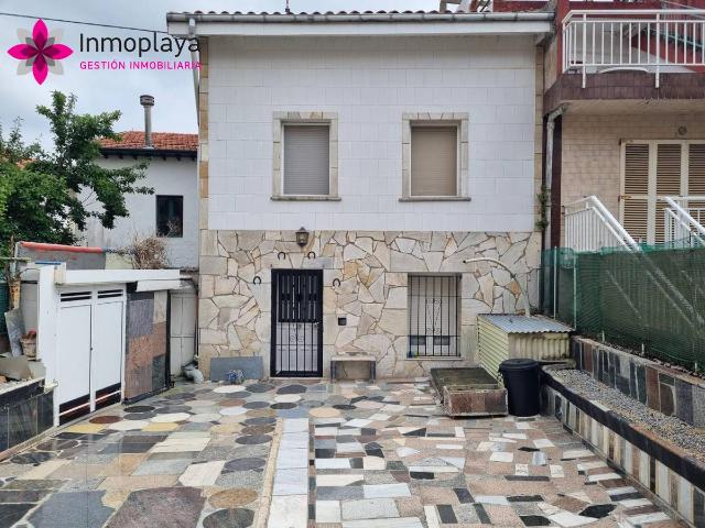 Casa adosada en Venta en Tregadín