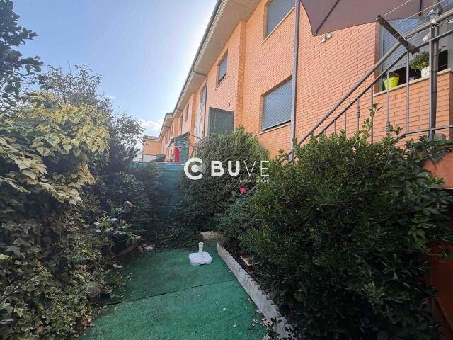 Casa adosada en Venta en Trobajo del Camino