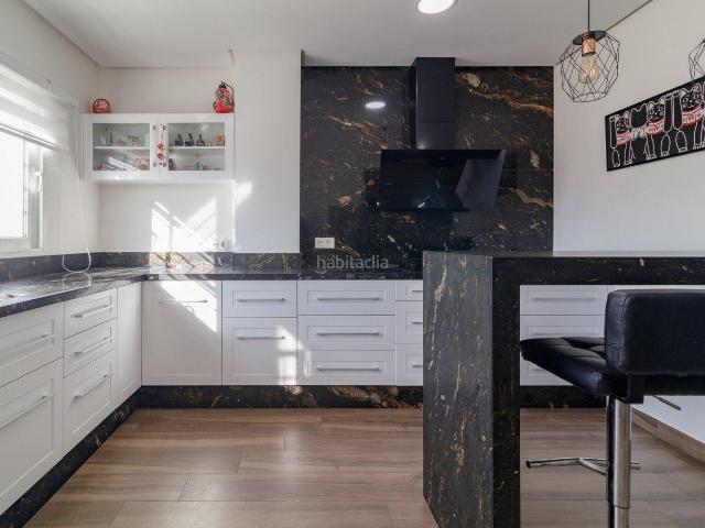 Casa adosada en venta en Turís. VENTA ESPECTACULAR UNIFAMILIAR EN TURIS. Casas adosadas.