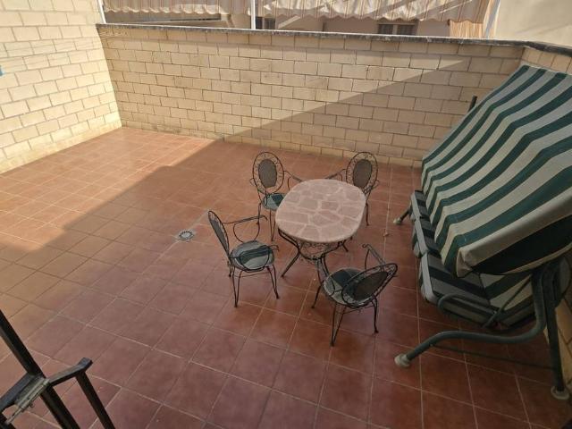 Casa adosada en Venta en Úbeda