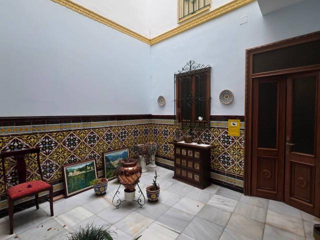 Casa adosada en Venta en Ubrique