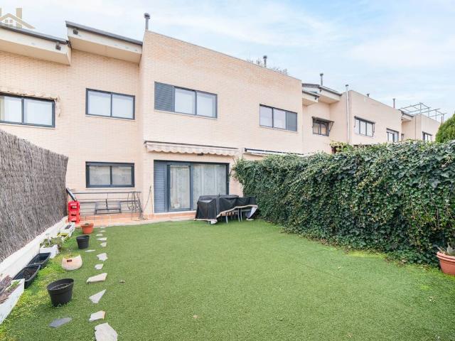Casa adosada en Venta en Urbanización el Mediterráneo