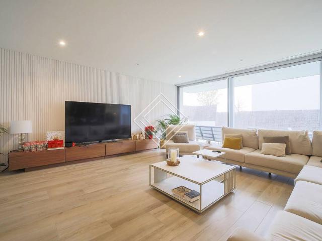 Casa adosada en Venta en Urbanización La Moraleja